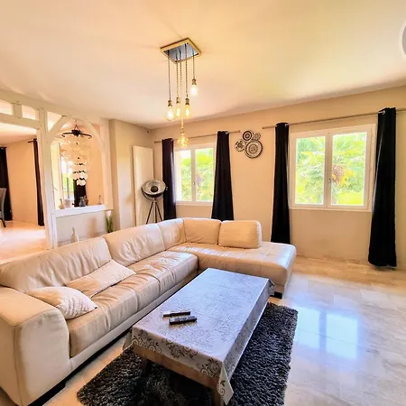 Spacieuse Avec Et Jardin Privé - Proche Paris - Fr-1-527-67 Casa di campagna Porcheville